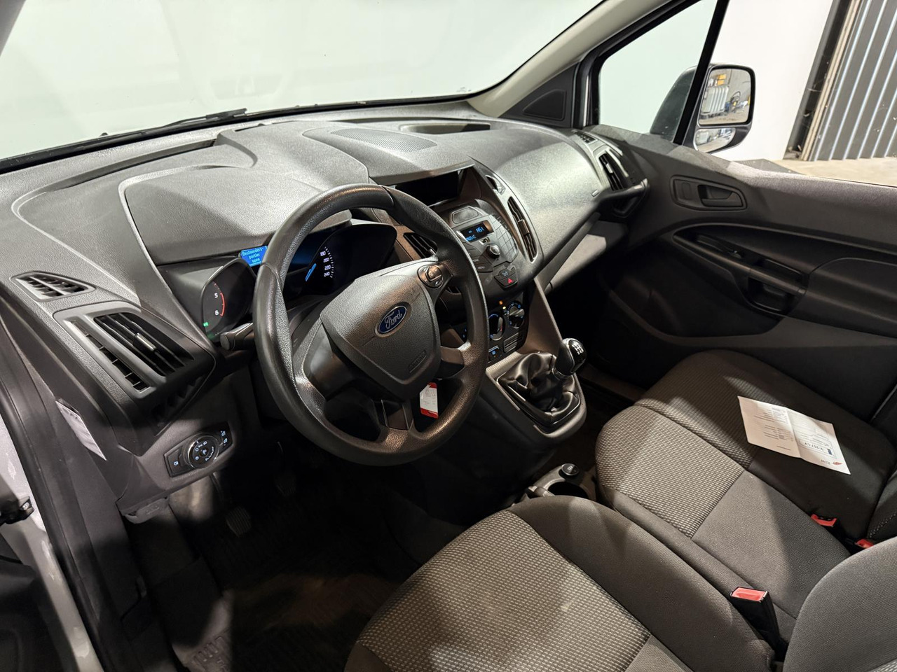 Ford | Transit Connect | 1.5 TDCI L2 Economy Edition | 2018 | 182.777 km | V257LV | Logisch - Furgão compacto: foto 4 Ford | Transit Connect | 1.5 TDCI L2 Economy Edition | 2018 | 182.777 km | V257LV | Logisch - Furgão compacto: foto 4