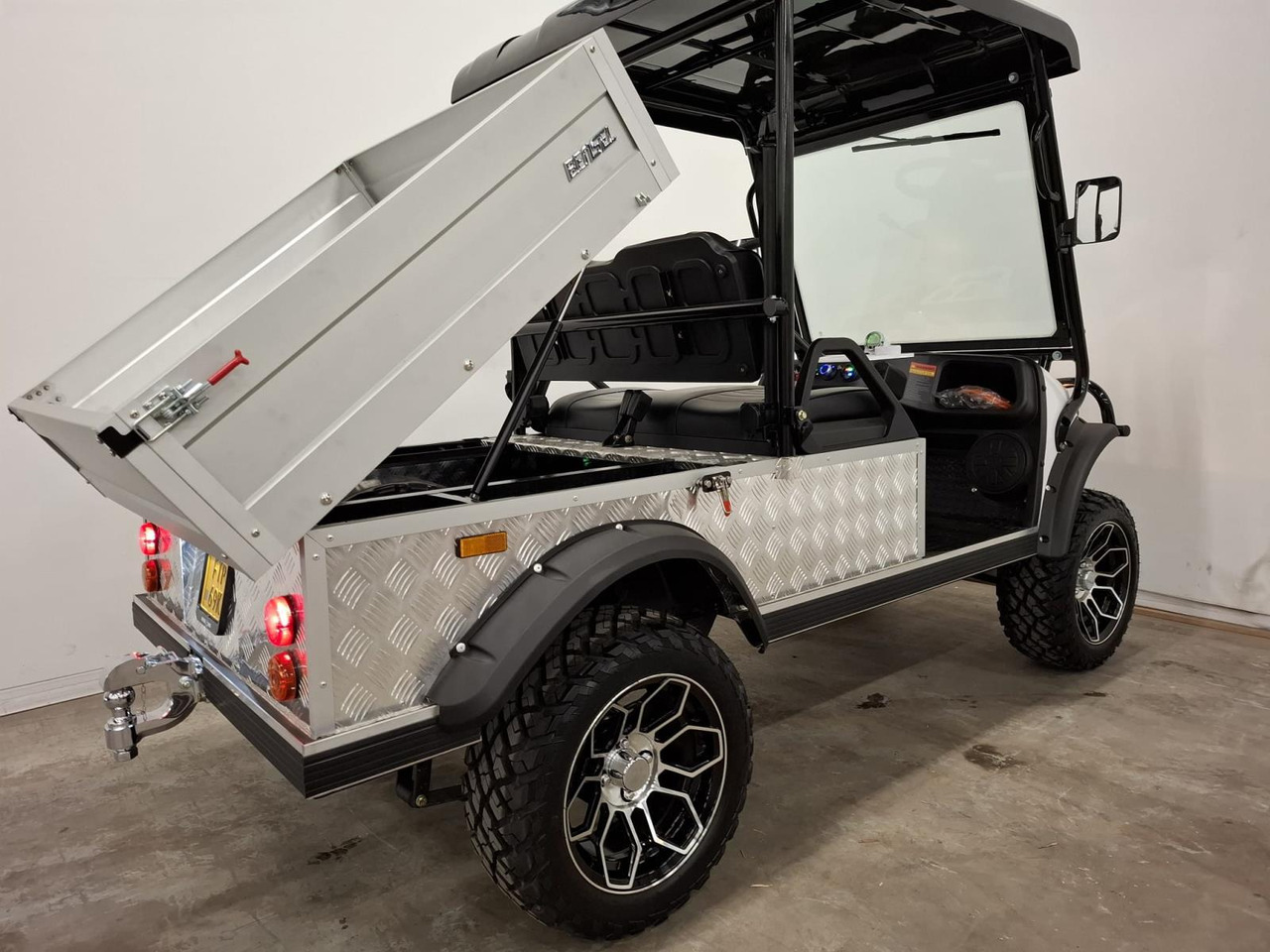 HDK Bensel BSN700R met Kiep Laadbak 2025 FTP-69-K - Carrinho de golfe: foto 4 HDK Bensel BSN700R met Kiep Laadbak 2025 FTP-69-K - Carrinho de golfe: foto 4