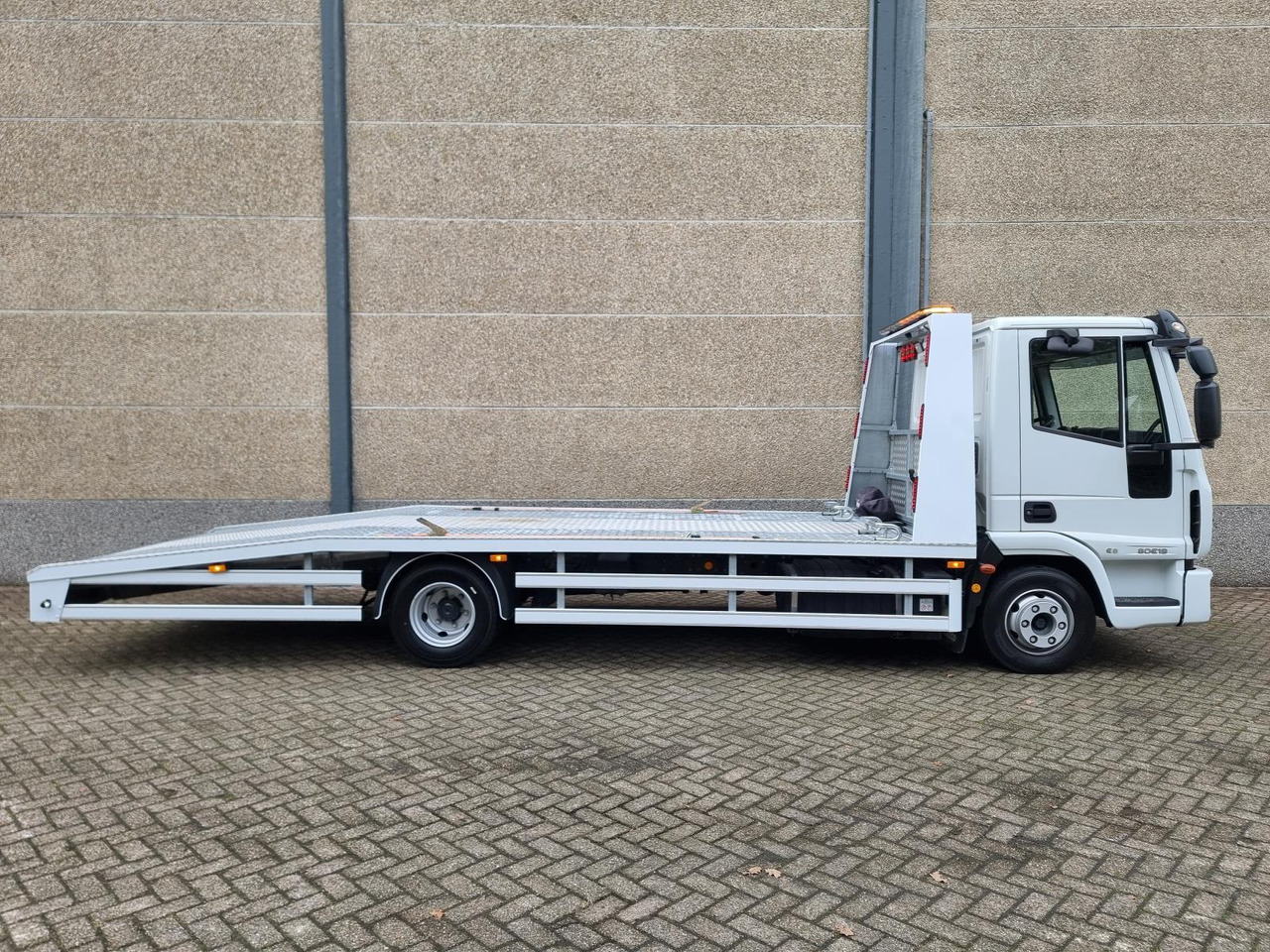 Iveco EuroCargo 80 Oprijwagen 42-BXH-4 - Caminhão transporte de veículos: foto 5 Iveco EuroCargo 80 Oprijwagen 42-BXH-4 - Caminhão transporte de veículos: foto 5