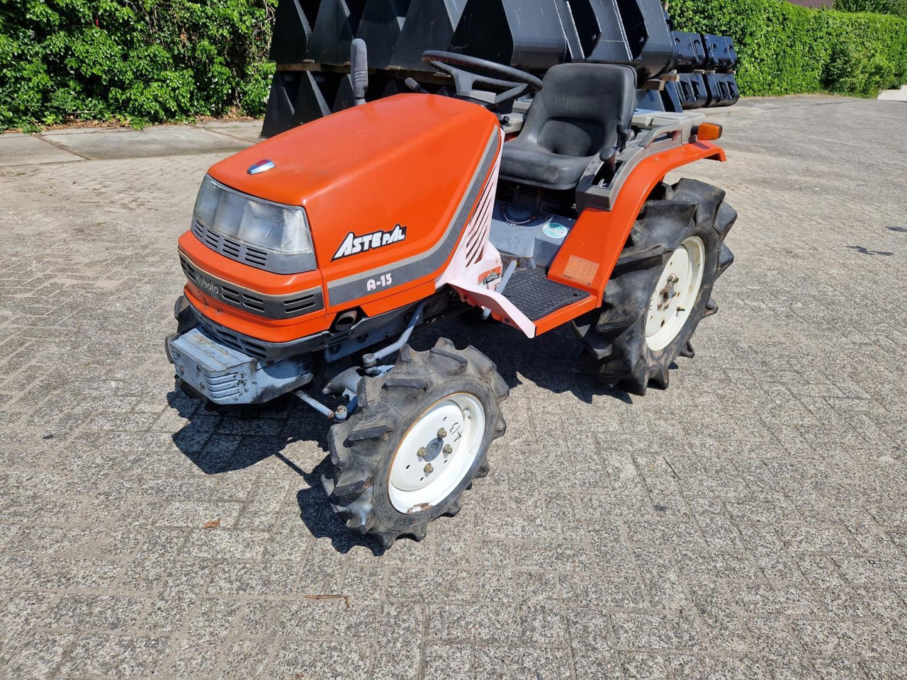 Trator Kubota Aste A15 Minitractor: foto 1