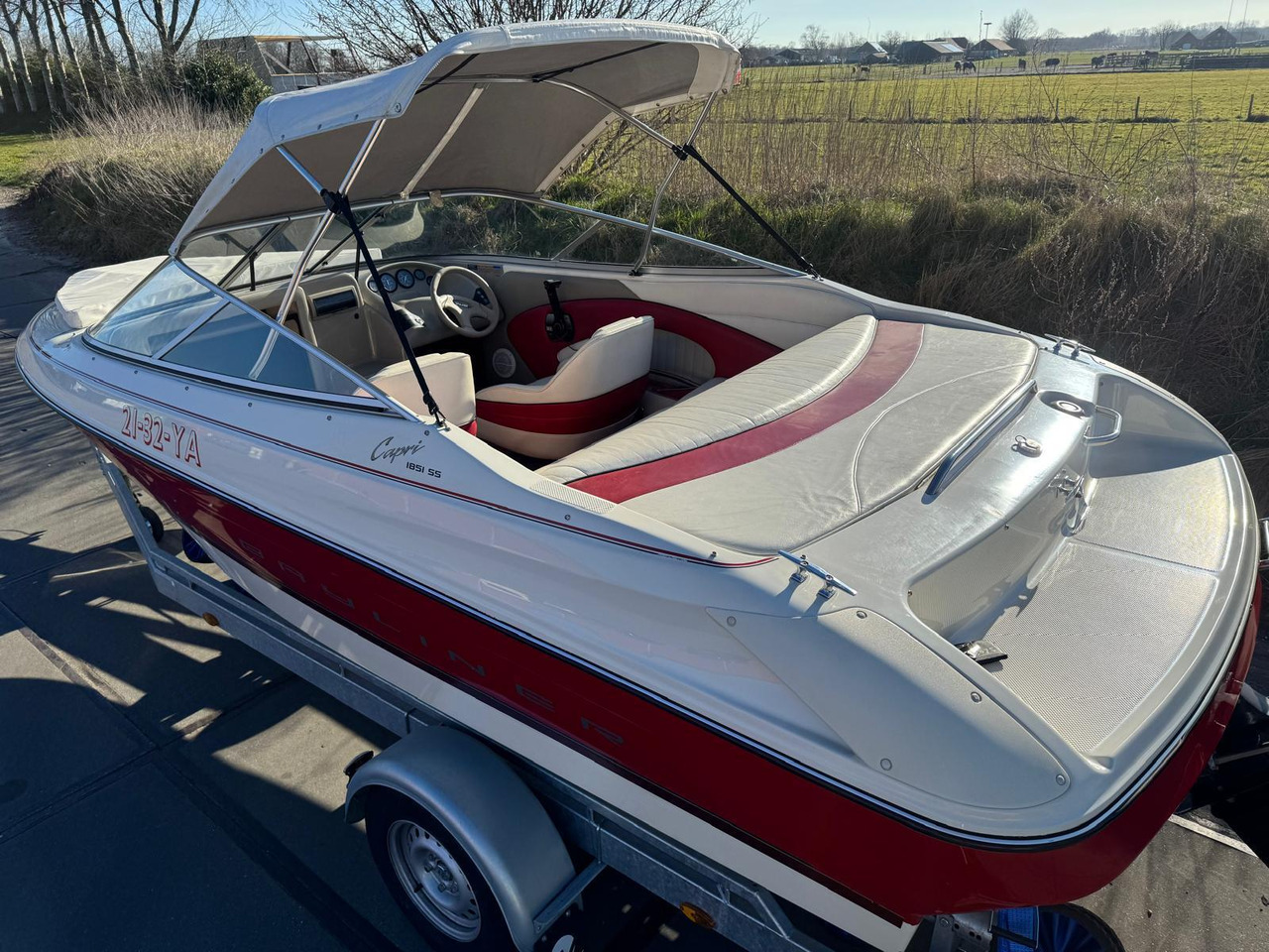 Bayliner Capri 1851 SS 4,3L V6+ Kalf Trailer - Máquina de outro: foto 4 Bayliner Capri 1851 SS 4,3L V6+ Kalf Trailer - Máquina de outro: foto 4