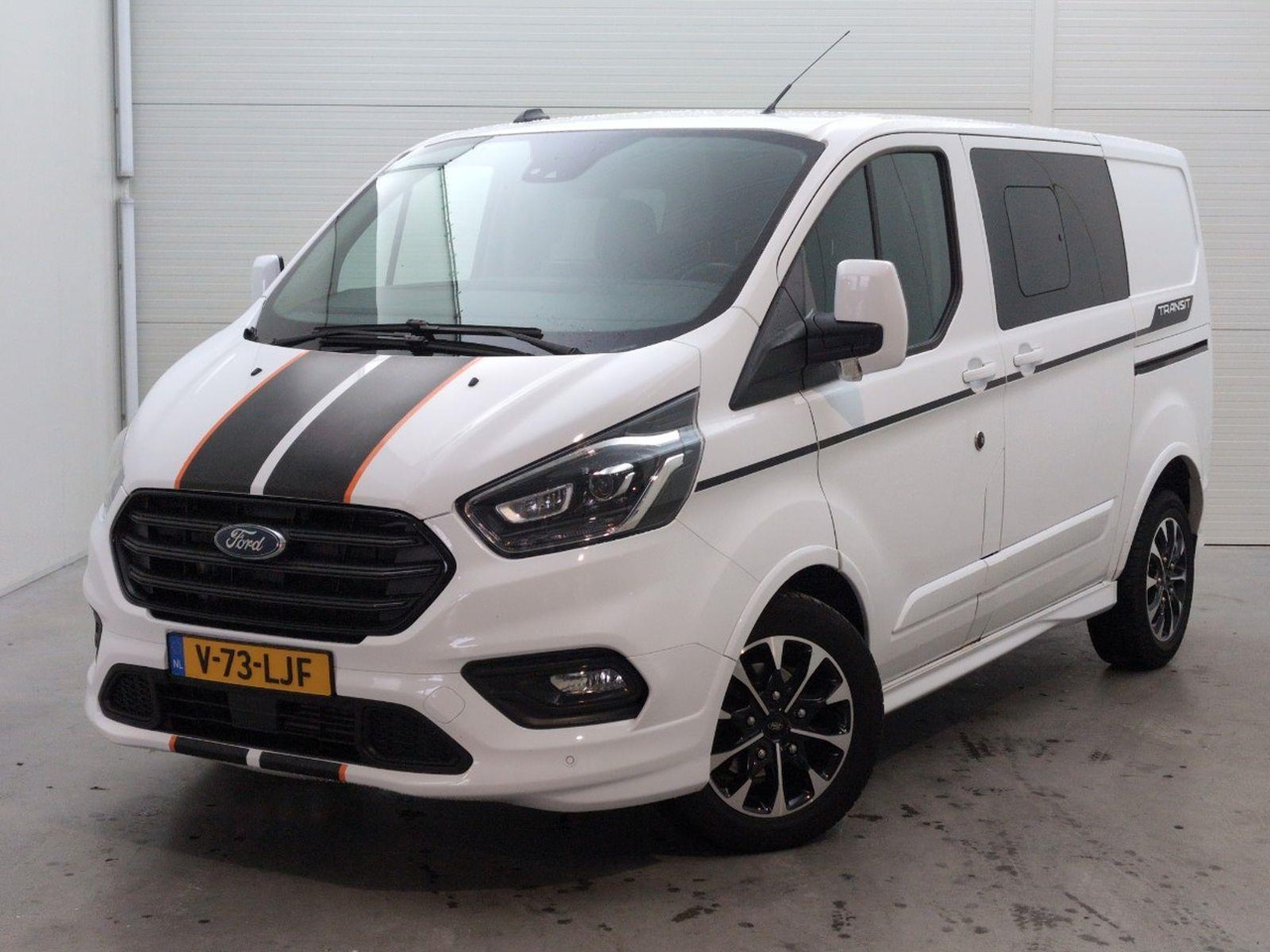 Ford Transit Custom 320 2.0 TDCI L1H1 Sport DC | 2020 | 103.602 km | Automaat | V73LJF | NAP: Geen oordeel - Máquina de outro: foto 1 Ford Transit Custom 320 2.0 TDCI L1H1 Sport DC | 2020 | 103.602 km | Automaat | V73LJF | NAP: Geen oordeel - Máquina de outro: foto 1