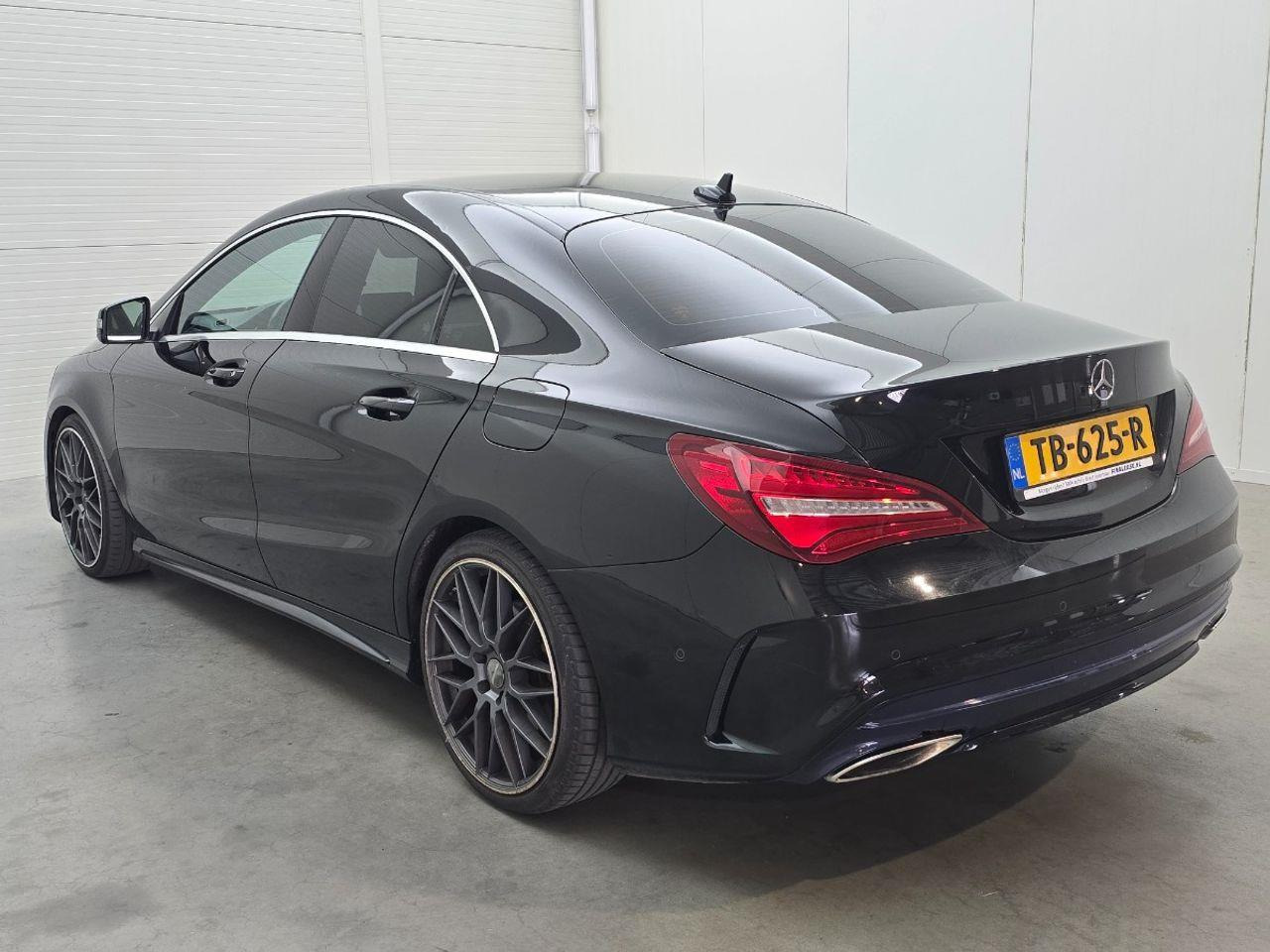 Mercedes - Benz CLA - klasse 180 Business Solution AMG Upgrade Edition | 2018 | 187.963 km | Automaat | TB625R | NAP: Logisch - Sedã: foto 3 Mercedes - Benz CLA - klasse 180 Business Solution AMG Upgrade Edition | 2018 | 187.963 km | Automaat | TB625R | NAP: Logisch - Sedã: foto 3