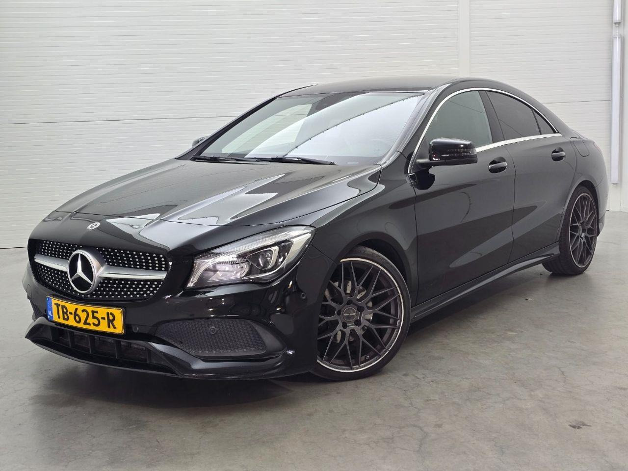 Mercedes - Benz CLA - klasse 180 Business Solution AMG Upgrade Edition | 2018 | 187.963 km | Automaat | TB625R | NAP: Logisch - Sedã: foto 1 Mercedes - Benz CLA - klasse 180 Business Solution AMG Upgrade Edition | 2018 | 187.963 km | Automaat | TB625R | NAP: Logisch - Sedã: foto 1