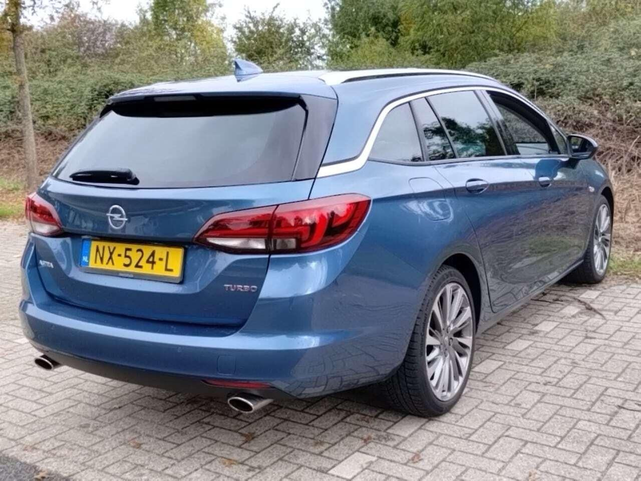Opel | Astra Sports Tourer | 1.6 Innovation | 2017 | 179.064 km | NX524L | Logisch - Automóvel: foto 2 Opel | Astra Sports Tourer | 1.6 Innovation | 2017 | 179.064 km | NX524L | Logisch - Automóvel: foto 2