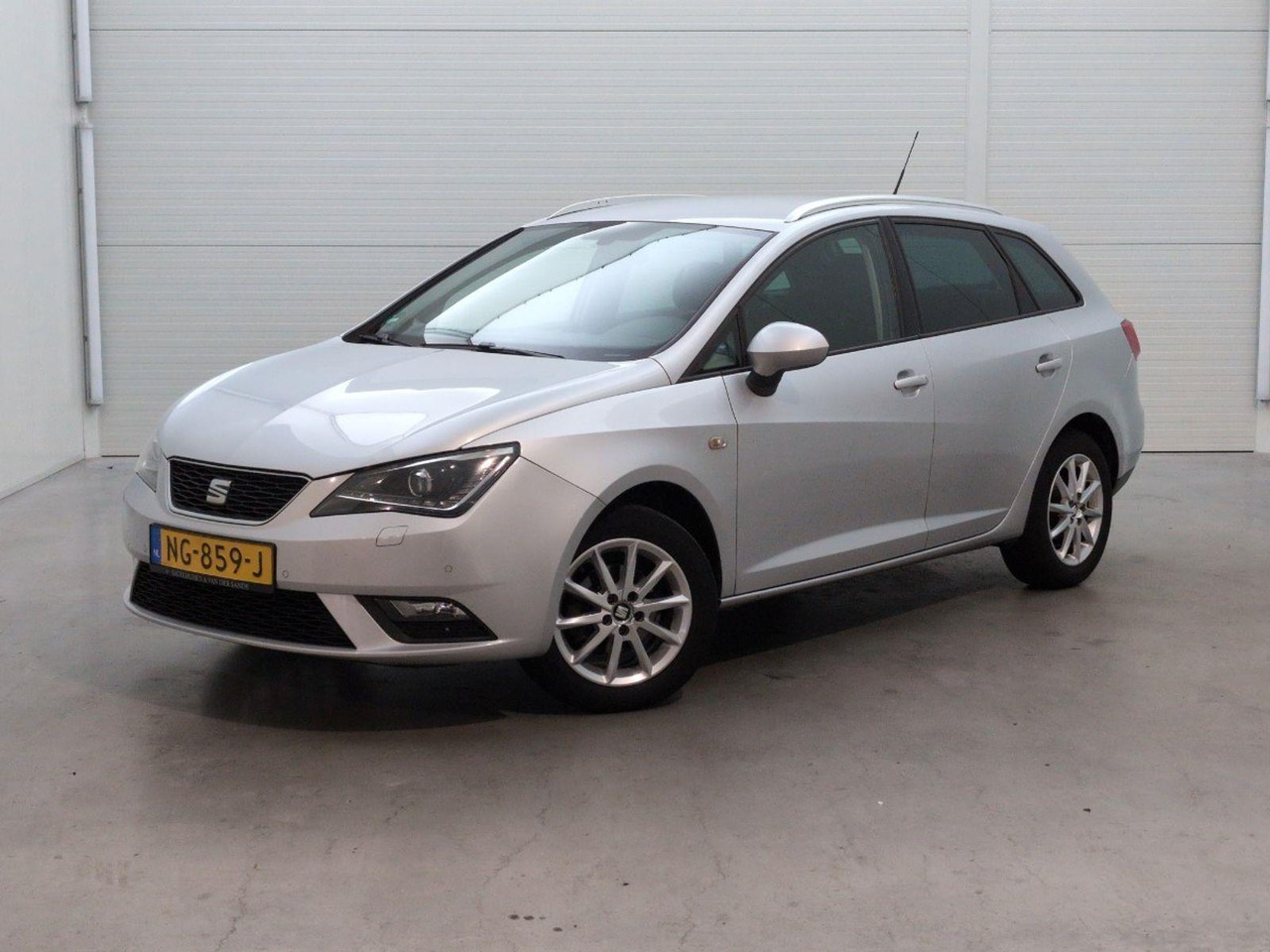 SEAT Ibiza ST 1.0 EcoTSI Style Connect | 2017 | 230.993 km | NG859J | NAP: Logisch - Automóvel: foto 1 SEAT Ibiza ST 1.0 EcoTSI Style Connect | 2017 | 230.993 km | NG859J | NAP: Logisch - Automóvel: foto 1