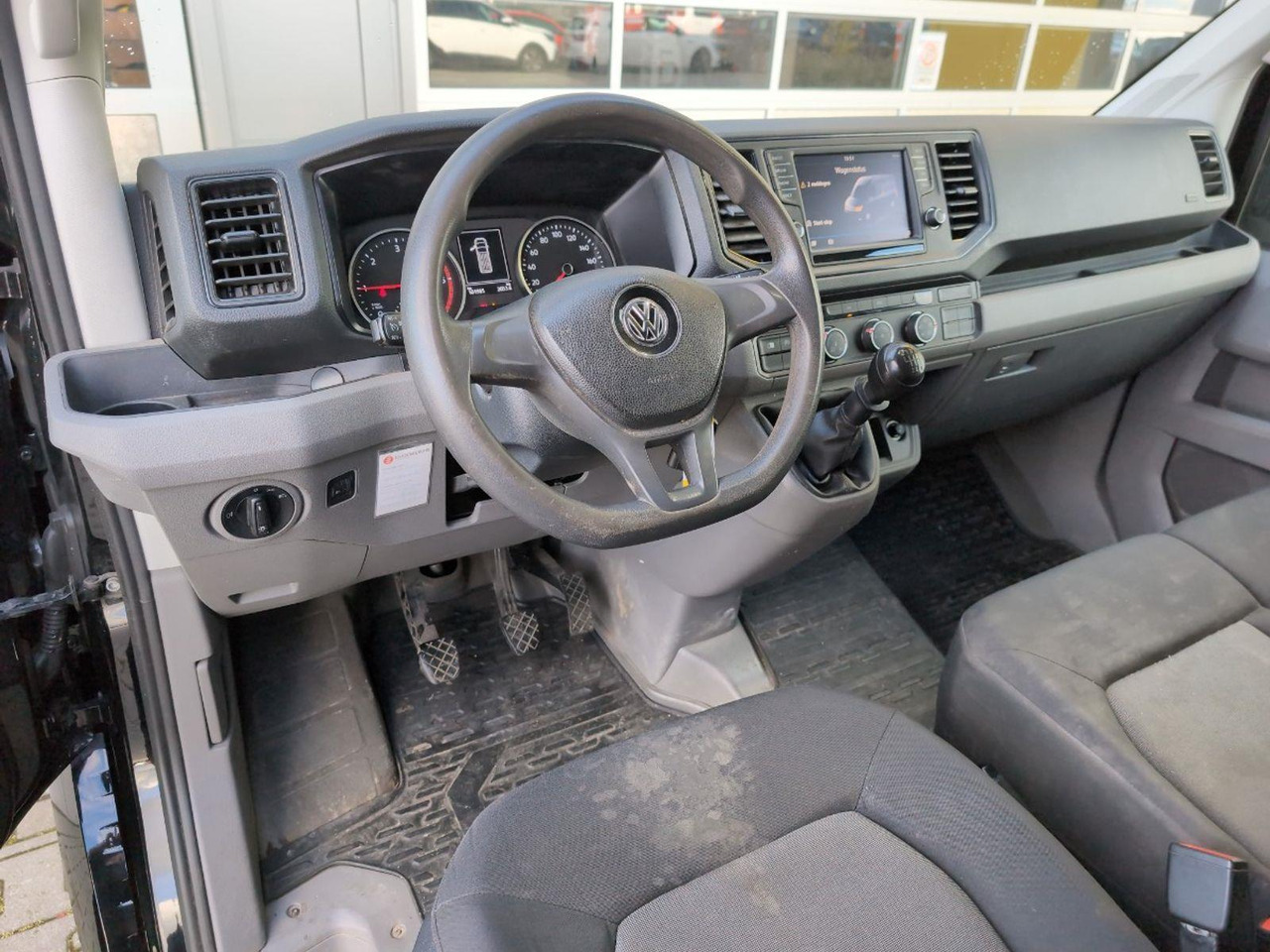 Volkswagen Crafter 30 2.0 TDI L3H2 Trendline | 2018 | 101.985 km | V617RG | NAP: Logisch - Furgão: foto 5 Volkswagen Crafter 30 2.0 TDI L3H2 Trendline | 2018 | 101.985 km | V617RG | NAP: Logisch - Furgão: foto 5