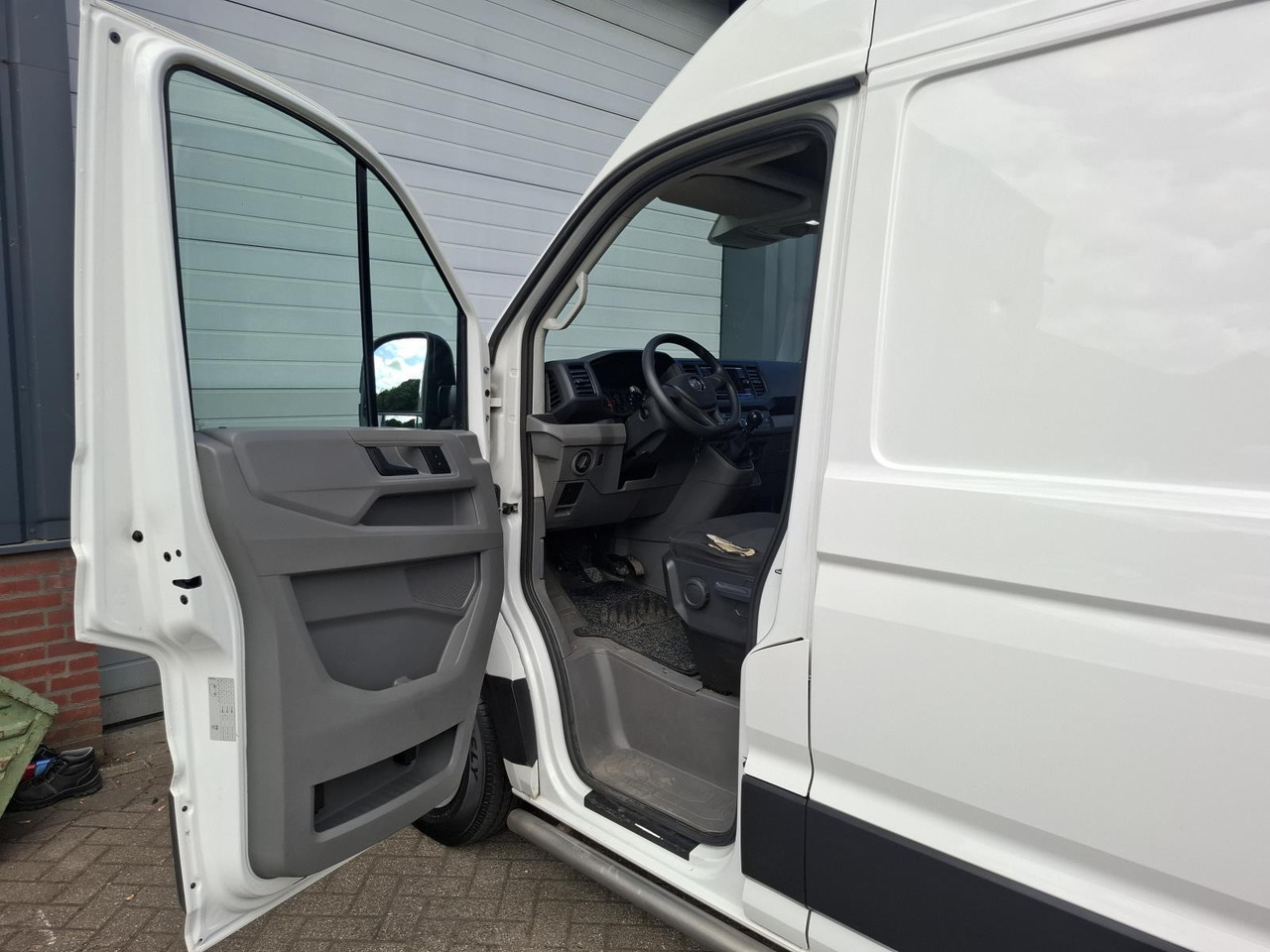 Volkswagen Crafter 35 2.0 TDI L4H3 | 2022 | 135.282 km | VPR-84-T - Furgão: foto 5 Volkswagen Crafter 35 2.0 TDI L4H3 | 2022 | 135.282 km | VPR-84-T - Furgão: foto 5