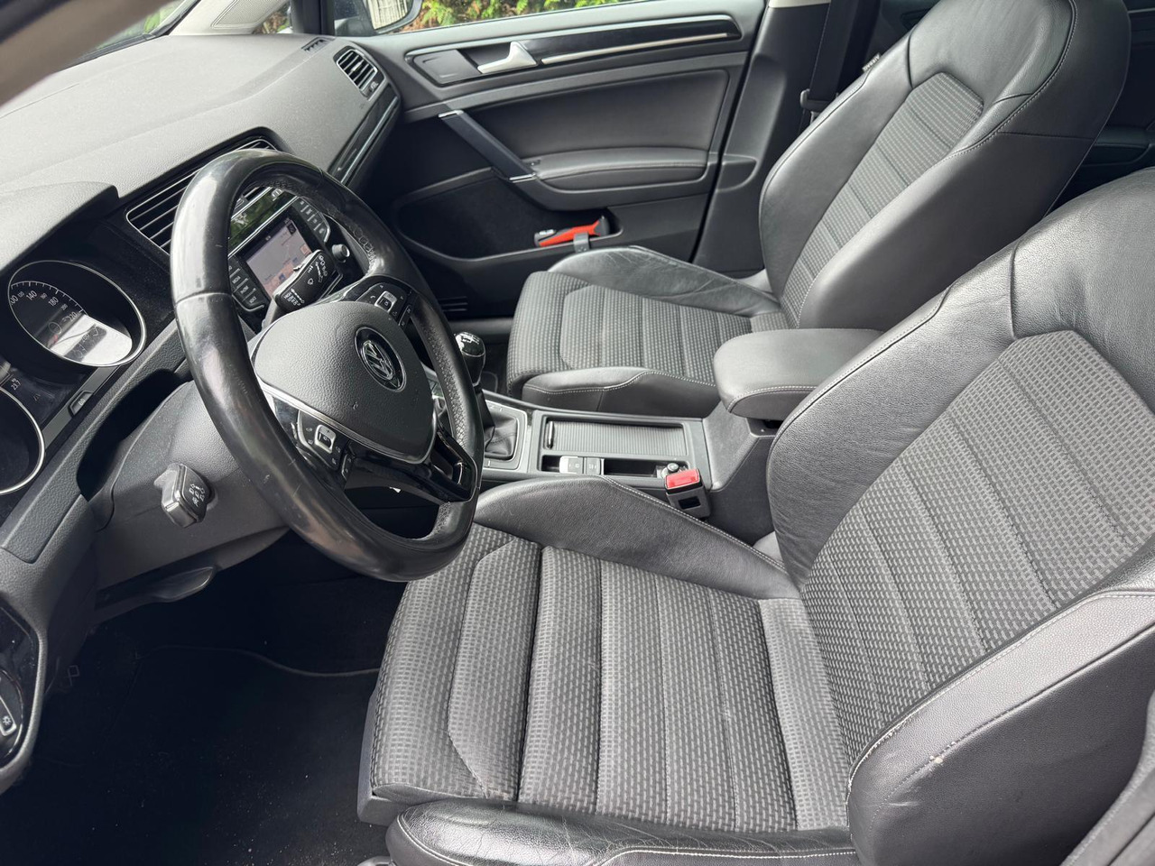 Volkswagen Golf Variant 1.4 TSI Highline 2014 154.619 km XD-852-J - Automóvel: foto 3 Volkswagen Golf Variant 1.4 TSI Highline 2014 154.619 km XD-852-J - Automóvel: foto 3