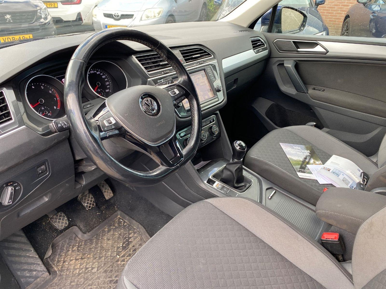Volkswagen Tiguan 1.4 TSI Comfortline | 2017 | 178.830 km | NJ470D | NAP: Logisch - SUV: foto 5 Volkswagen Tiguan 1.4 TSI Comfortline | 2017 | 178.830 km | NJ470D | NAP: Logisch - SUV: foto 5