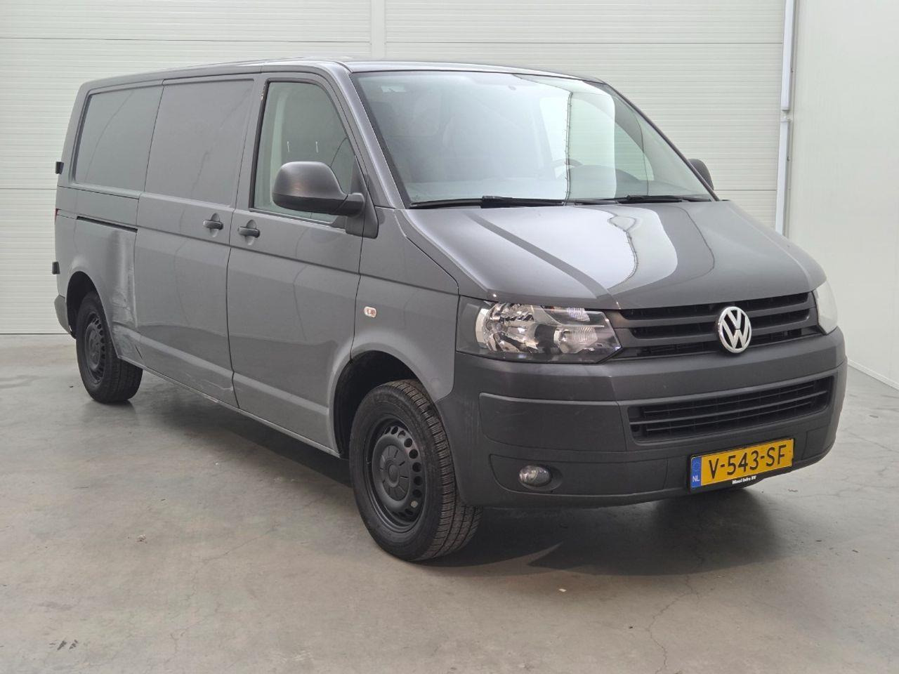 Volkswagen Transporter 2.0 TDI L2H1 | 2015 | 236.995 km | Automaat | V543SF | NAP: Geen oordeel - Furgão: foto 2 Volkswagen Transporter 2.0 TDI L2H1 | 2015 | 236.995 km | Automaat | V543SF | NAP: Geen oordeel - Furgão: foto 2