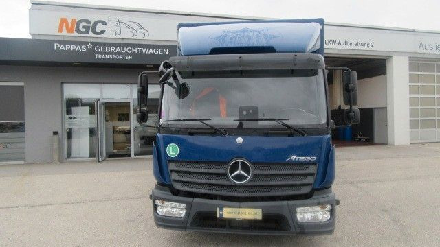 Mercedes-Benz 818L Koffer LBW, 1,5 to, Seitentüre - Caminhão furgão: foto 2 Mercedes-Benz 818L Koffer LBW, 1,5 to, Seitentüre - Caminhão furgão: foto 2