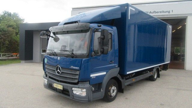 Mercedes-Benz 818L Koffer LBW, 1,5 to, Seitentüre - Caminhão furgão: foto 1 Mercedes-Benz 818L Koffer LBW, 1,5 to, Seitentüre - Caminhão furgão: foto 1