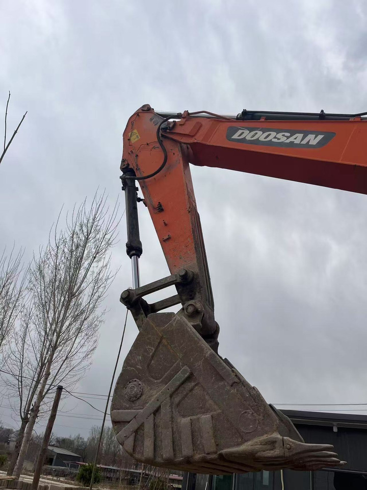 DOOSAN DX340 - Escavadora de rastos: foto 5 DOOSAN DX340 - Escavadora de rastos: foto 5