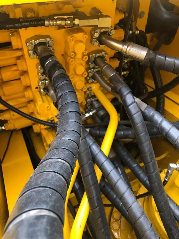 Escavadora de rastos komatsu PC220-8: foto 6 Escavadora de rastos komatsu PC220-8: foto 6