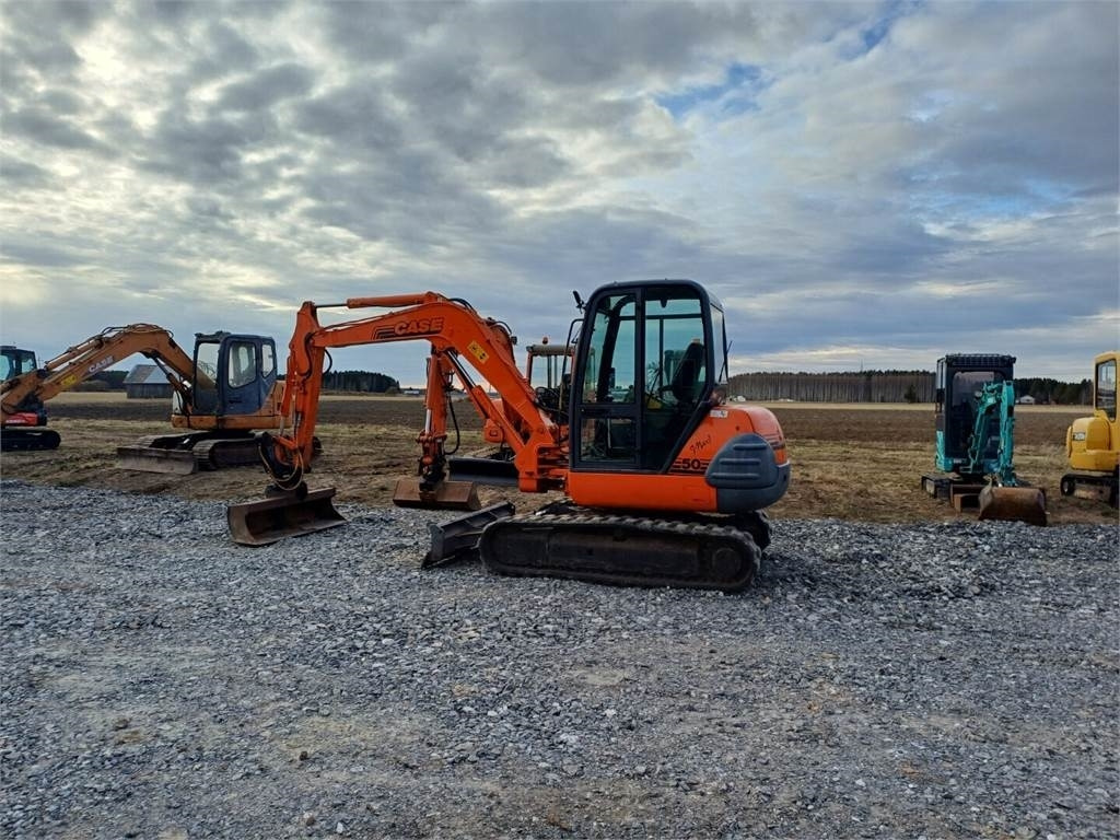 Case CX50 kallistajalla - Mini escavadeira: foto 3 Case CX50 kallistajalla - Mini escavadeira: foto 3