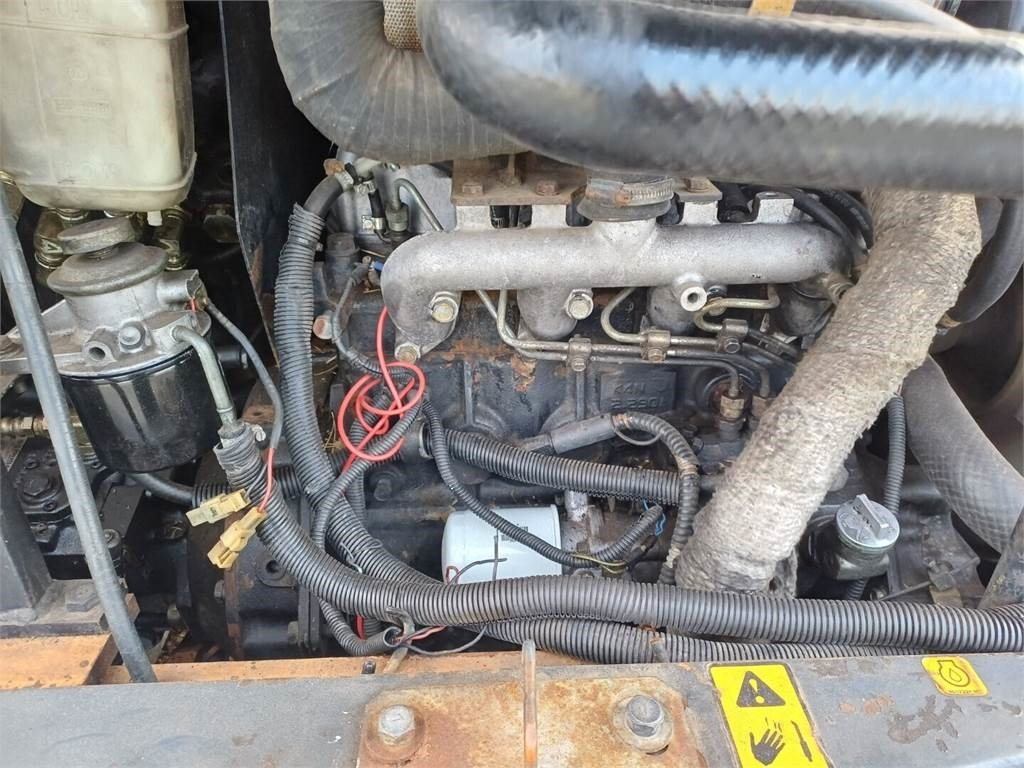 Locação de Case CX50 kallistajalla  Case CX50 kallistajalla: foto 17