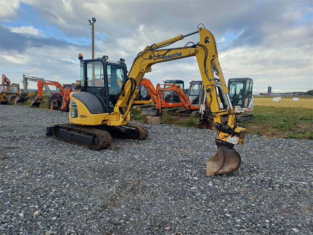 Komatsu pc50mr-2 Engcon pyörittäjällä - Mini escavadeira: foto 4 Komatsu pc50mr-2 Engcon pyörittäjällä - Mini escavadeira: foto 4