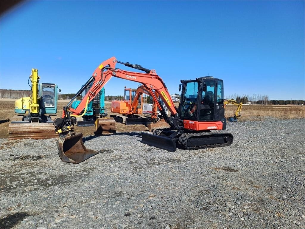 Kubota KX060-5 Engcon pyörittäjällä - Mini escavadeira: foto 1 Kubota KX060-5 Engcon pyörittäjällä - Mini escavadeira: foto 1