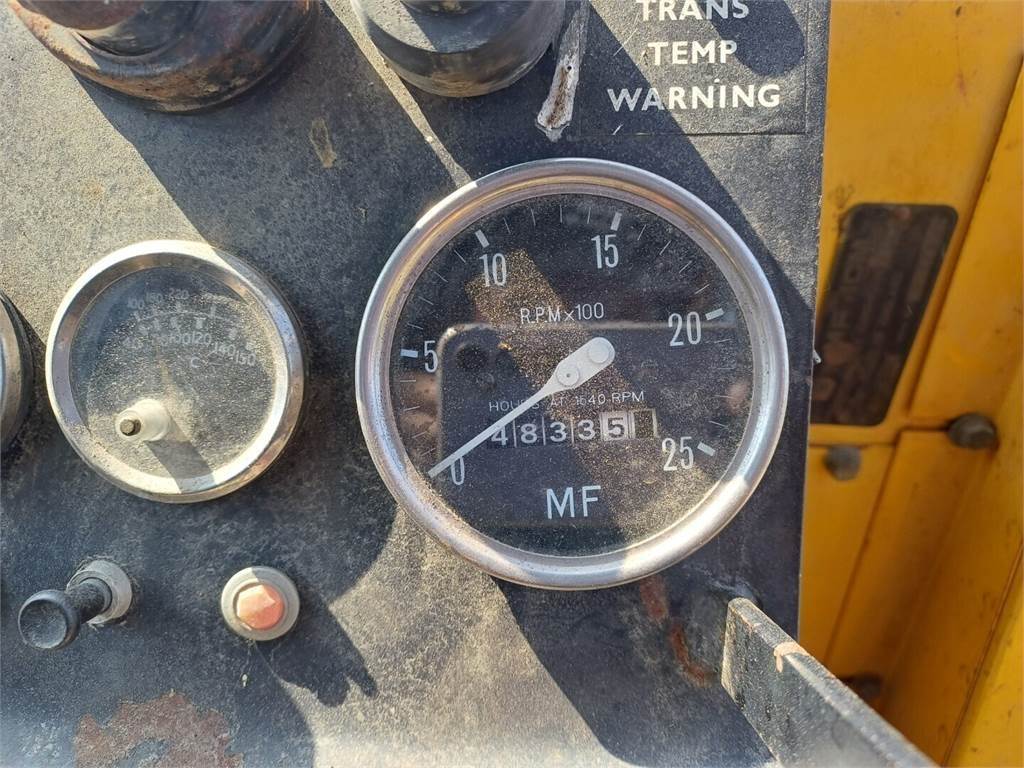 Retroescavadeira Massey Ferguson 50B traktorikaivuri: foto 14 Retroescavadeira Massey Ferguson 50B traktorikaivuri: foto 14