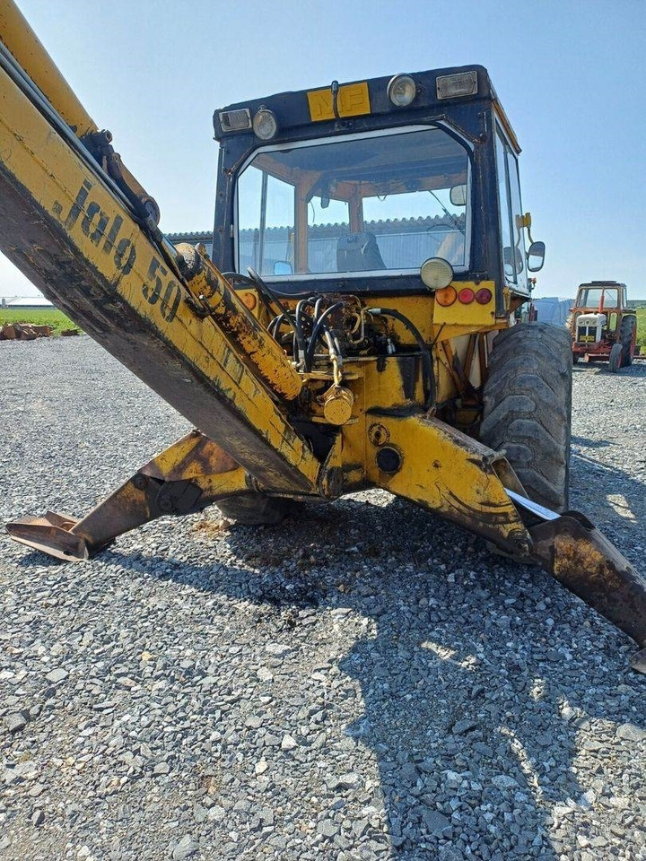 Retroescavadeira Massey Ferguson 50B traktorikaivuri: foto 7 Retroescavadeira Massey Ferguson 50B traktorikaivuri: foto 7