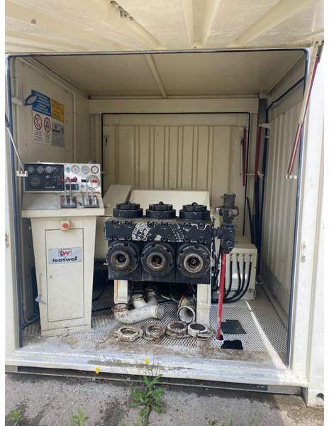 TECNIWELL TW 400 - Bomba de betão estacionária: foto 2 TECNIWELL TW 400 - Bomba de betão estacionária: foto 2