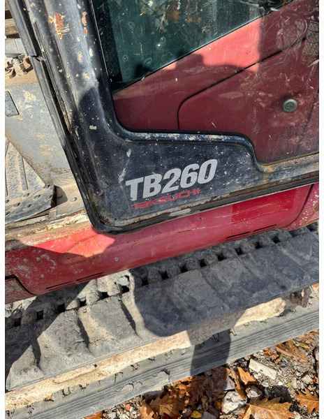 Takeuchi TB260 - Mini escavadeira: foto 1 Takeuchi TB260 - Mini escavadeira: foto 1