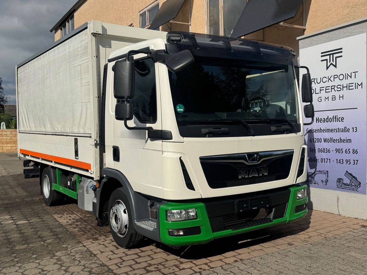 MAN TGL 8.190/GT-Rollo/B-L/Klima/aus1.Hand - Caminhão transporte de bebidas: foto 1 MAN TGL 8.190/GT-Rollo/B-L/Klima/aus1.Hand - Caminhão transporte de bebidas: foto 1