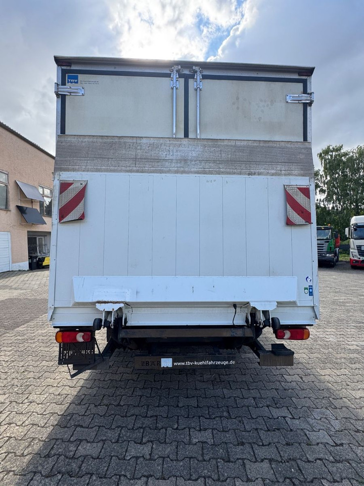 Renault MIDLUM 180/Thermo-King V-500/LBW - Carrinha frigorífica: foto 4 Renault MIDLUM 180/Thermo-King V-500/LBW - Carrinha frigorífica: foto 4