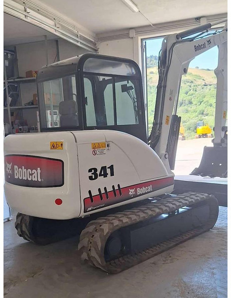 Locação de Bobcat 341 Bobcat 341: foto 8