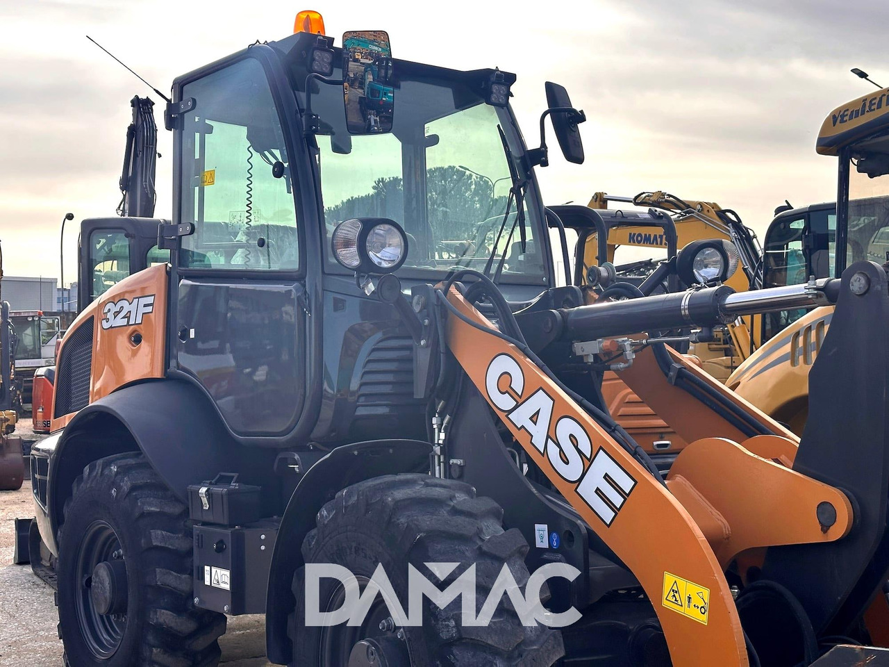 CASE 321F - Carregadeira de rodas: foto 5 CASE 321F - Carregadeira de rodas: foto 5