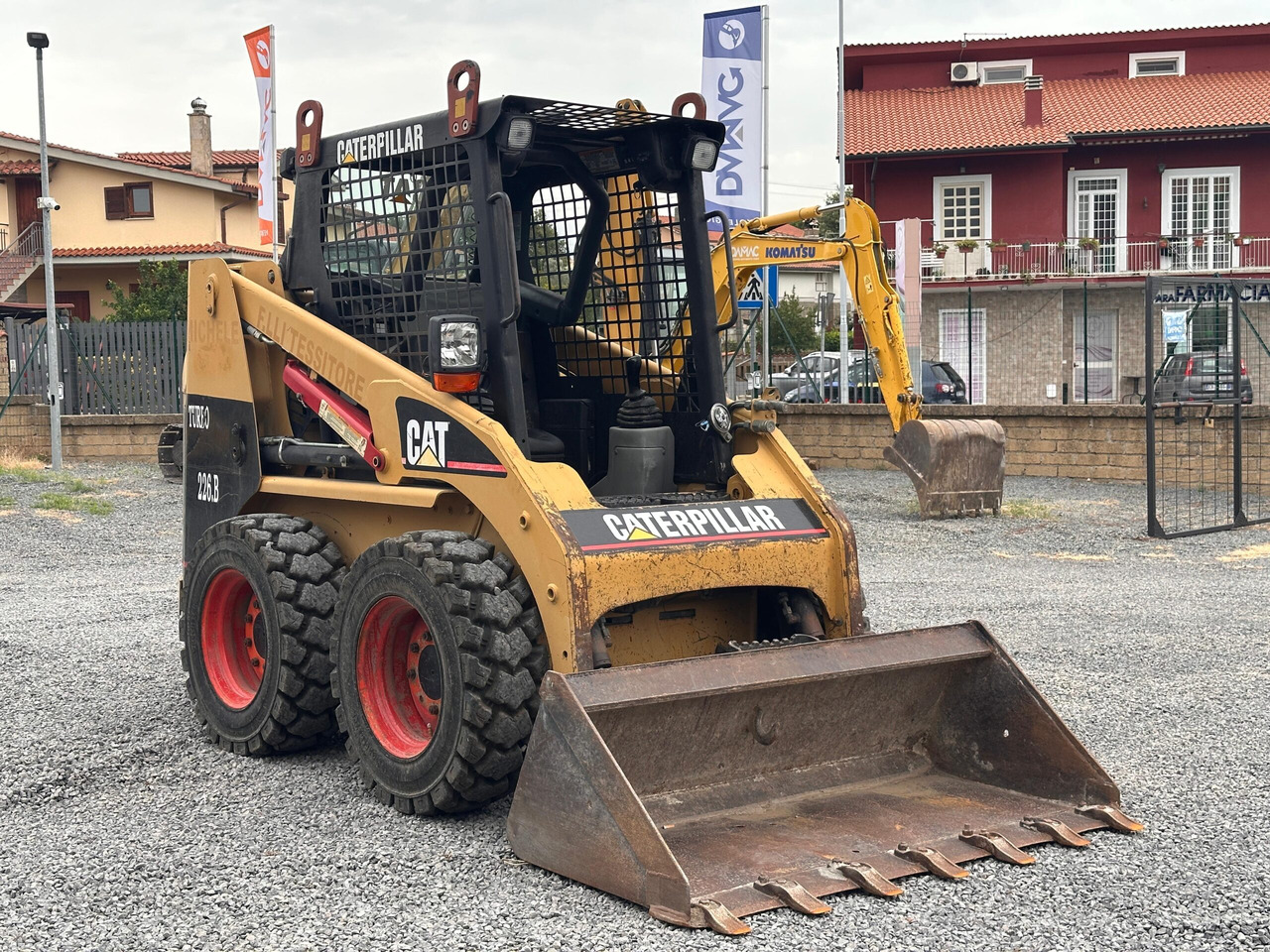 FIAT HITACHI 226BHF - Mini carregadeira: foto 1 FIAT HITACHI 226BHF - Mini carregadeira: foto 1