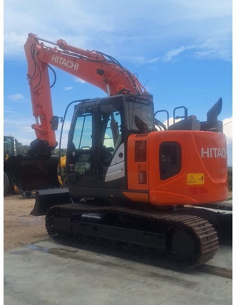 Hitachi ZX135US-6 - Escavadeira: foto 5 Hitachi ZX135US-6 - Escavadeira: foto 5