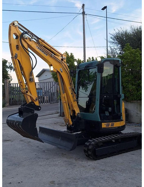 Yanmar VIO38 - Mini escavadeira: foto 1 Yanmar VIO38 - Mini escavadeira: foto 1