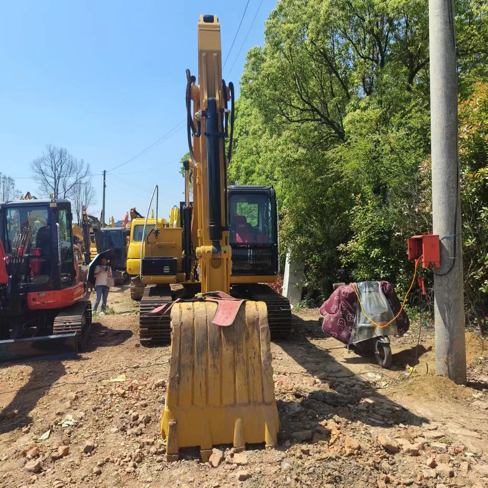 CATERPILLAR 312D2GC - Escavadora de rastos: foto 2 CATERPILLAR 312D2GC - Escavadora de rastos: foto 2