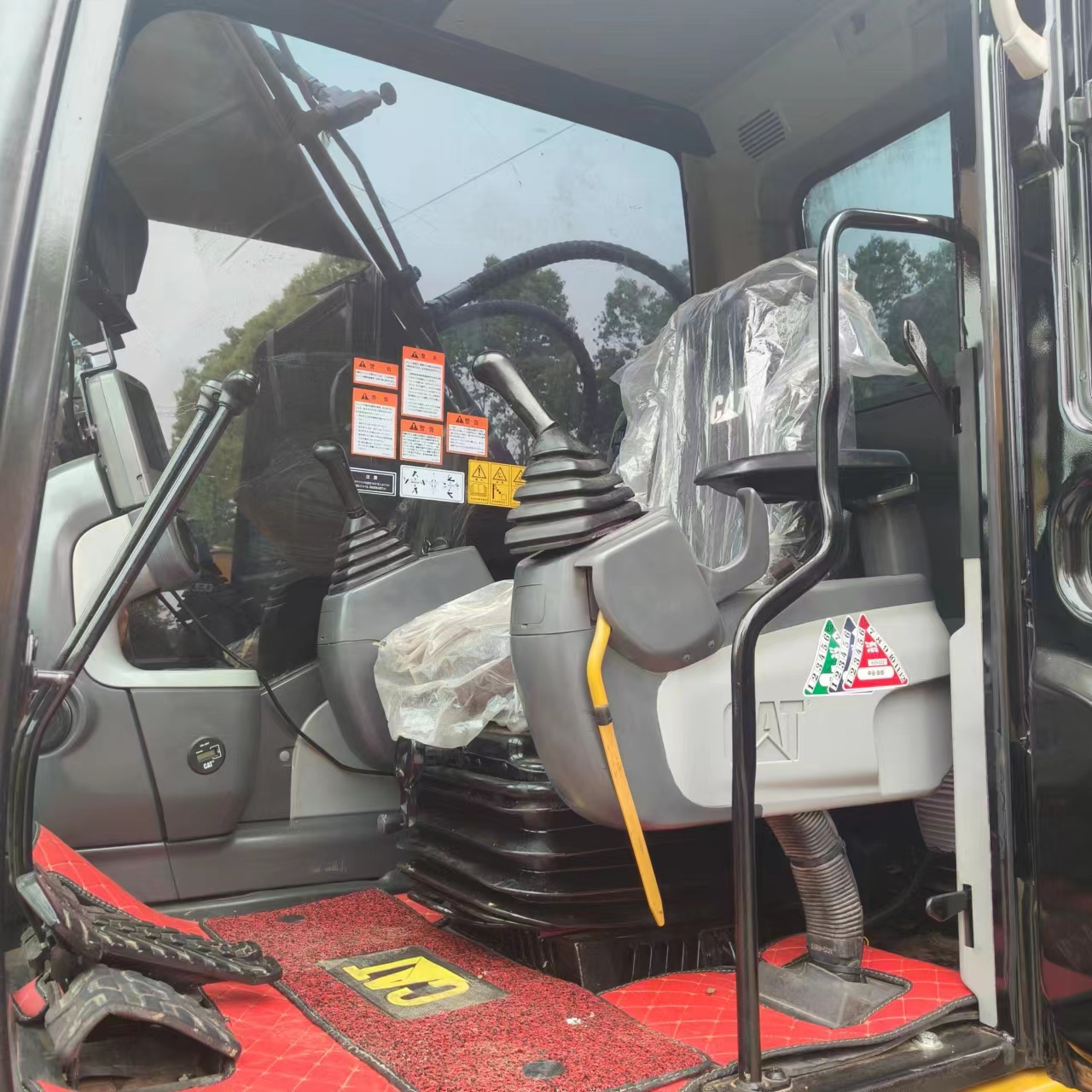 Locação de CATERPILLAR 320D2 CATERPILLAR 320D2: foto 9