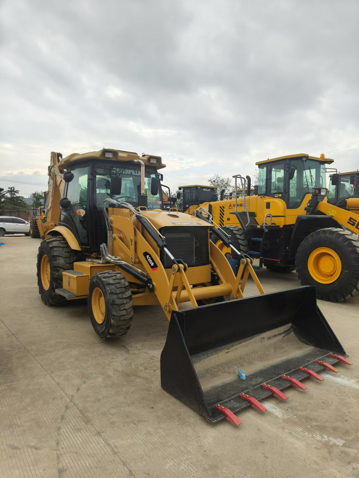 CATERPILLAR 420F - Retroescavadeira: foto 5 CATERPILLAR 420F - Retroescavadeira: foto 5