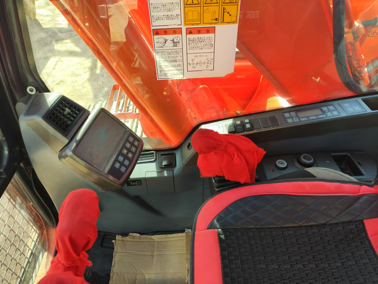 Escavadeira DOOSAN DX150: foto 18