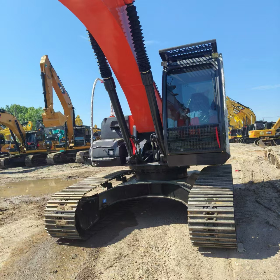 Escavadora de rastos HITACHI ZX240: foto 8
