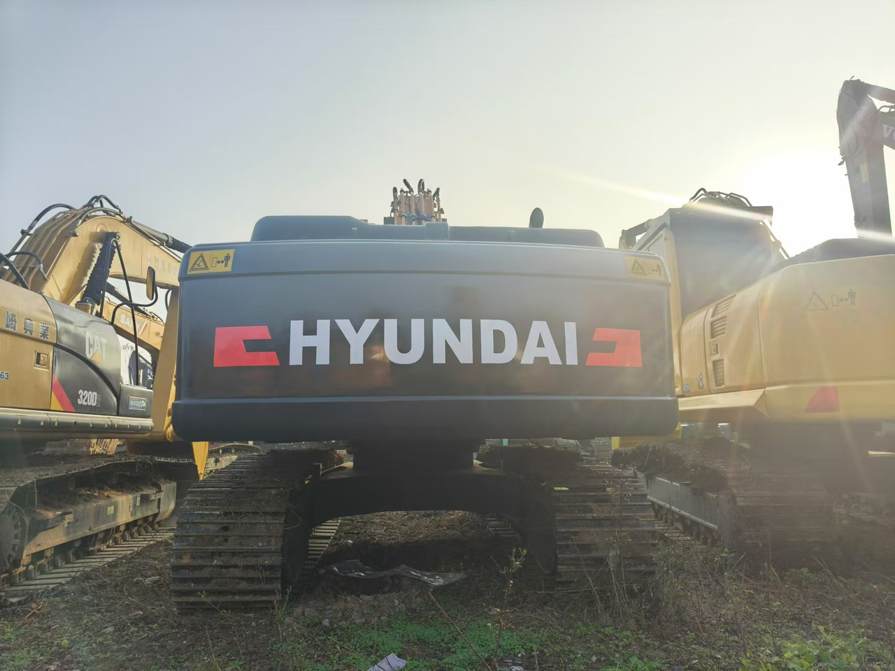 Escavadora de rastos HYUNDAI ROBEX 225LC-9S: foto 8