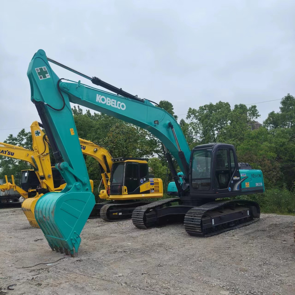 KOBELCO SK210 - Escavadora de rastos: foto 1 KOBELCO SK210 - Escavadora de rastos: foto 1