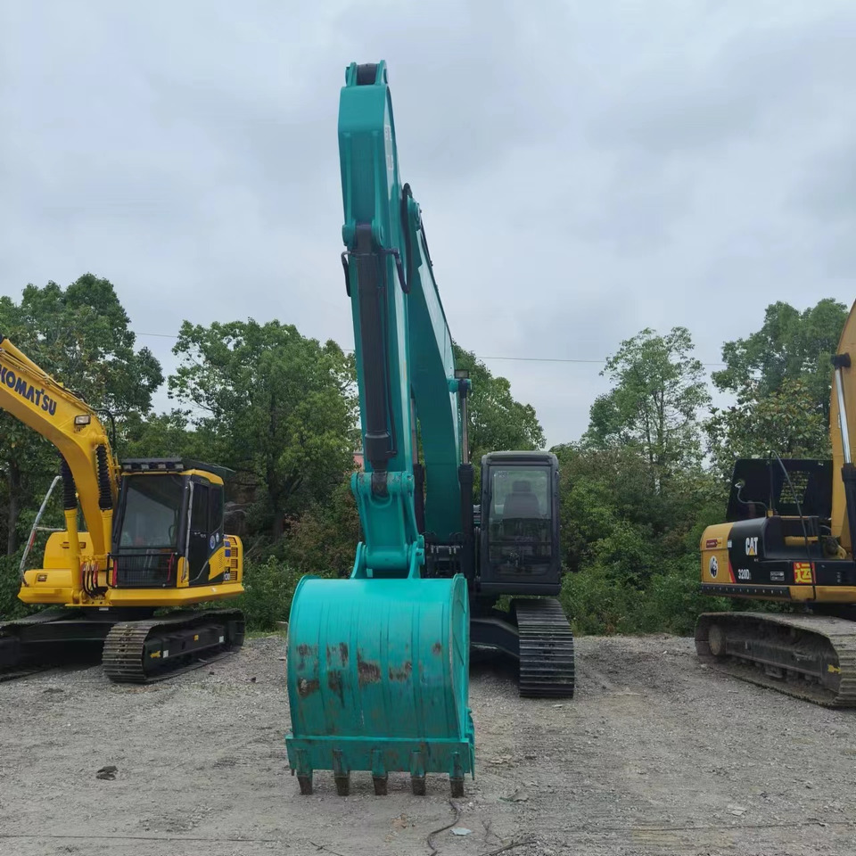 KOBELCO SK210 - Escavadora de rastos: foto 3 KOBELCO SK210 - Escavadora de rastos: foto 3