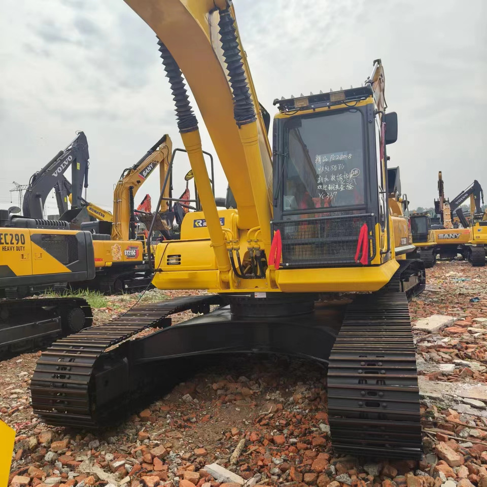 Escavadora de rastos KOMATSU PC240LC: foto 7
