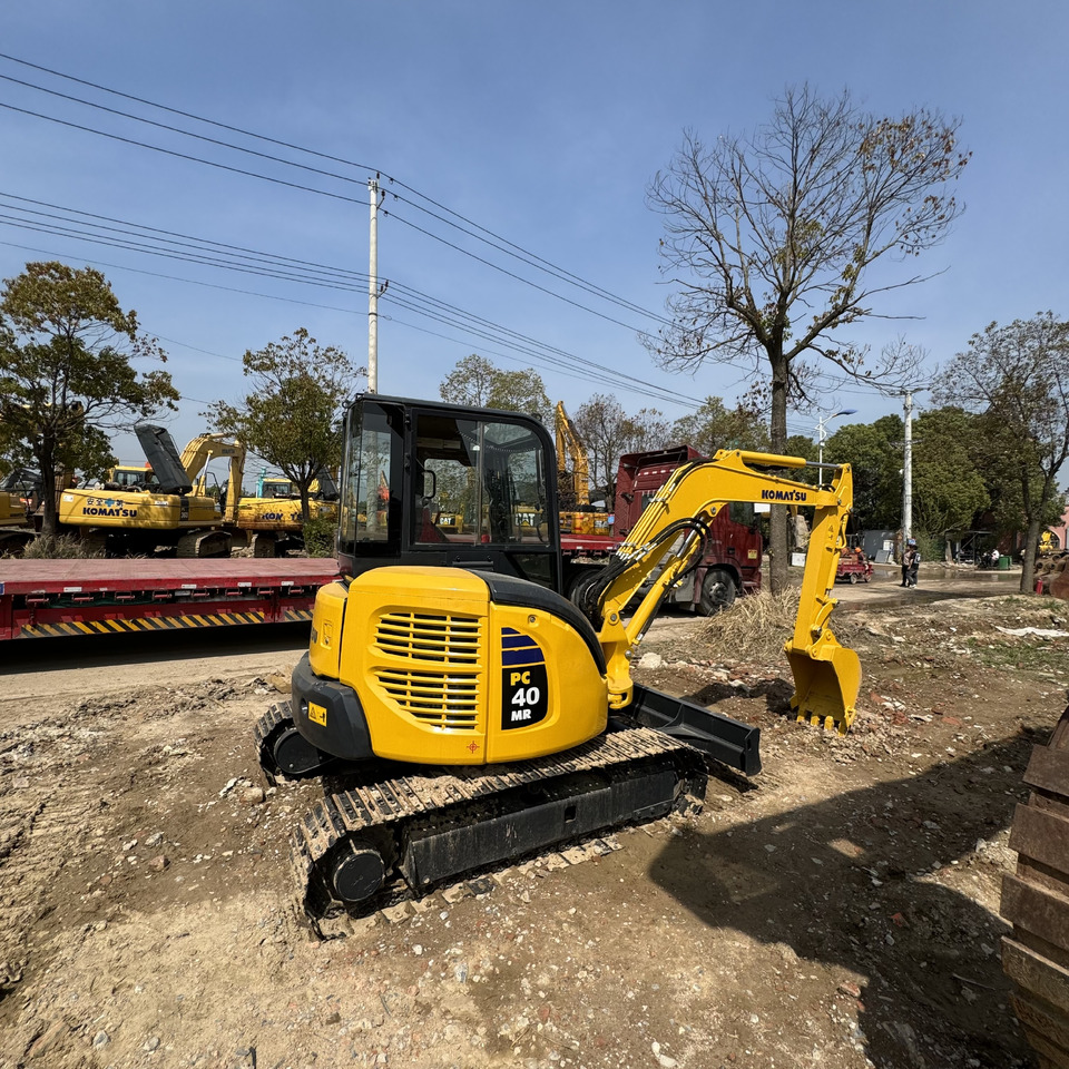 KOMATSU PC40 - Mini escavadeira: foto 1 KOMATSU PC40 - Mini escavadeira: foto 1