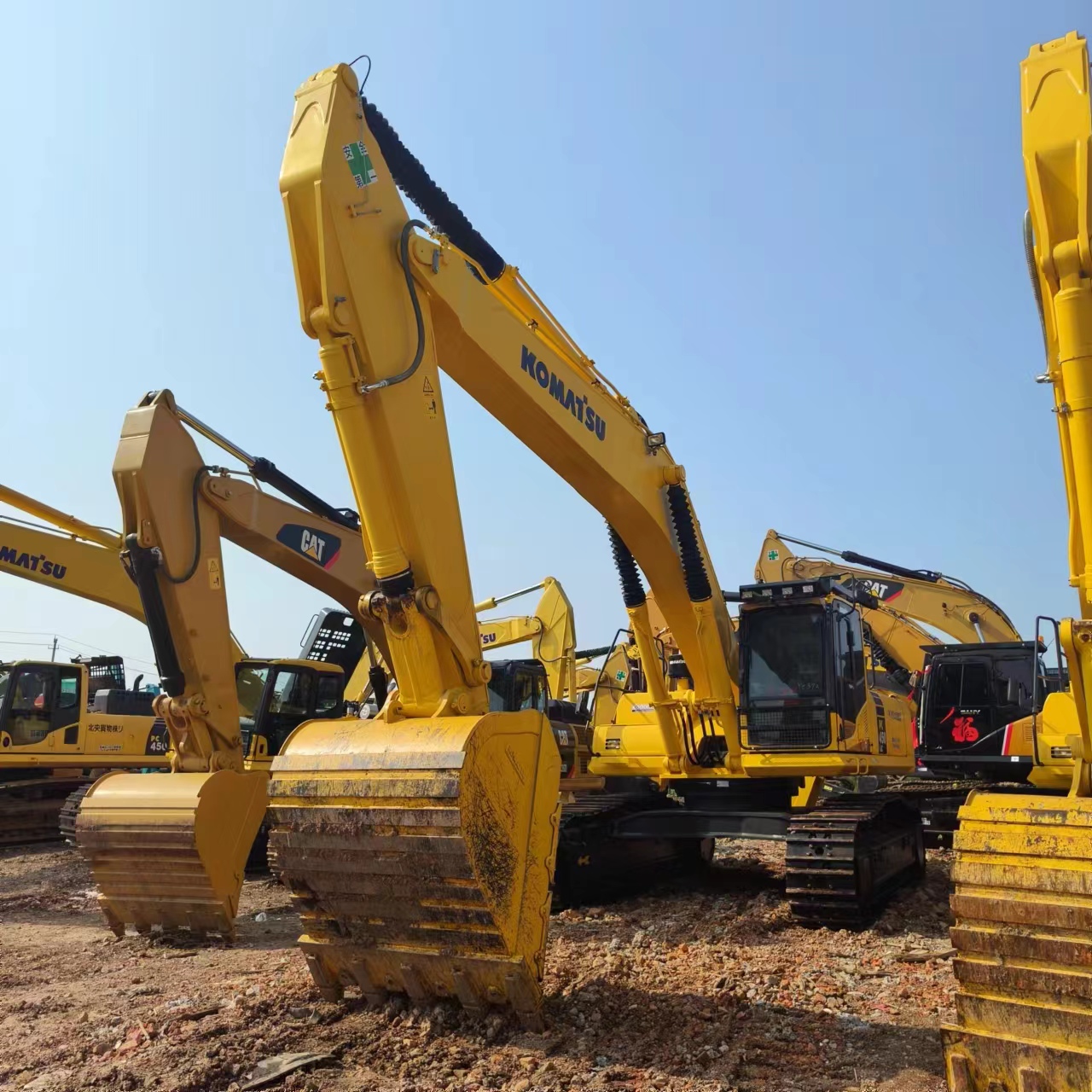 KOMATSU PC450 - Escavadora de rastos: foto 1 KOMATSU PC450 - Escavadora de rastos: foto 1