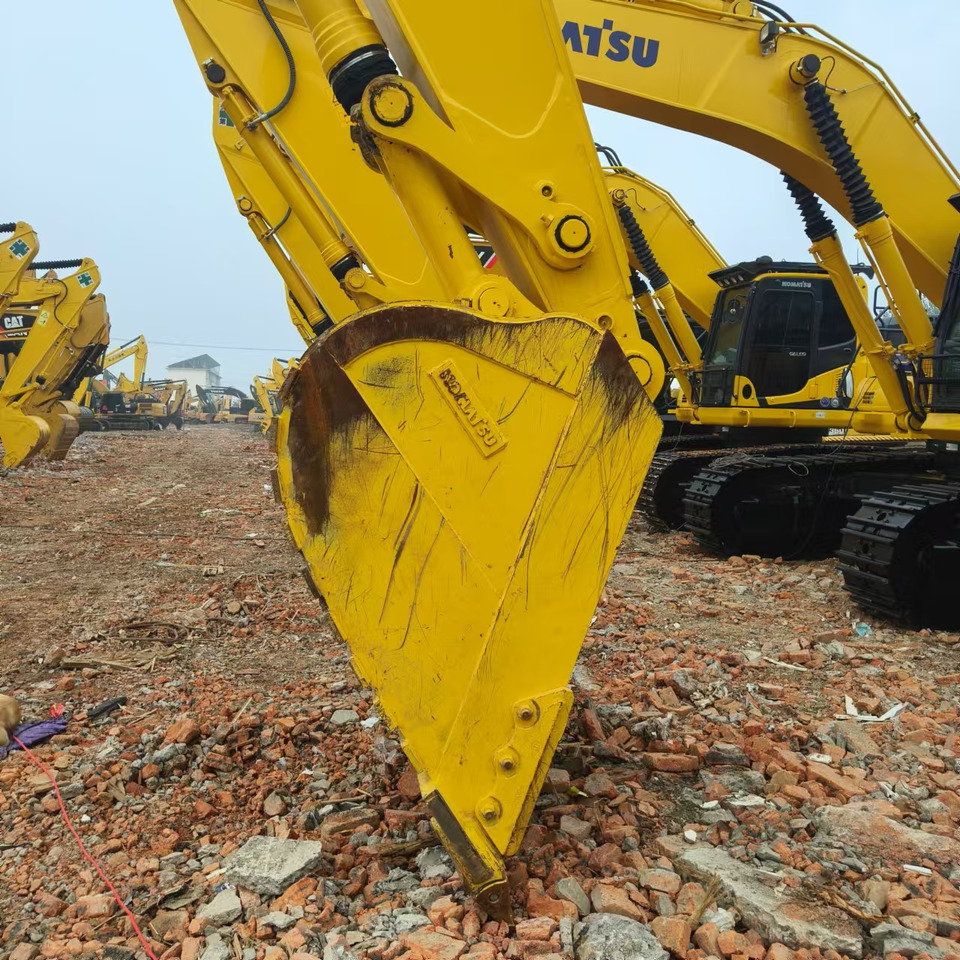 Escavadora de rastos KOMATSU PC450: foto 10
