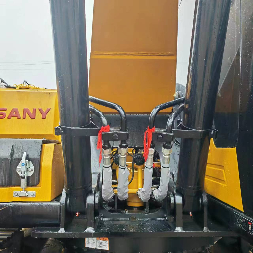 Escavadora de rastos SANY SY215C: foto 21