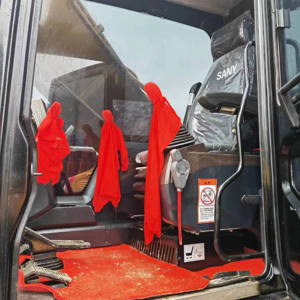 Escavadora de rastos SANY SY215C: foto 10