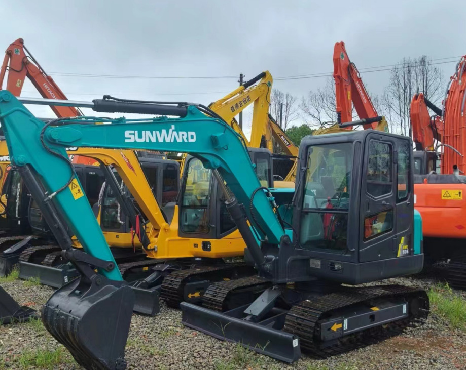 Mini escavadeira SUNWARD SWE 60E: foto 6