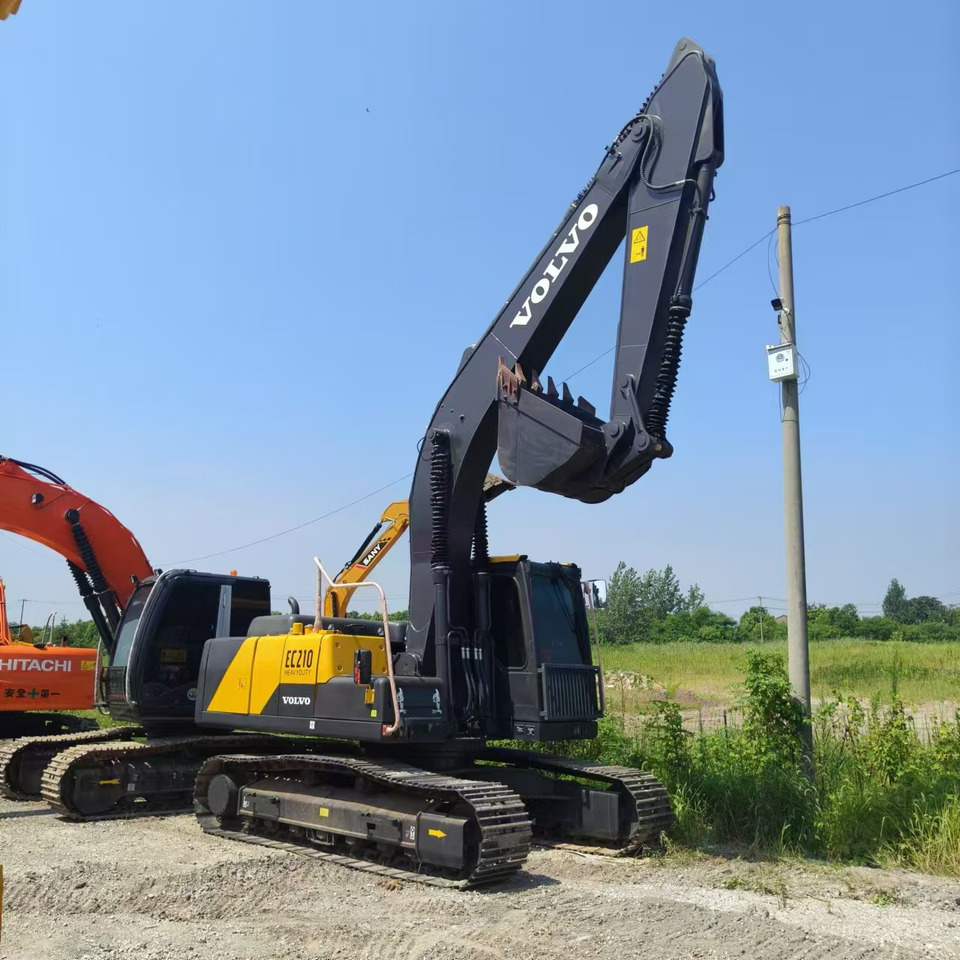 VOLVO EC210 - Escavadora de rastos: foto 3 VOLVO EC210 - Escavadora de rastos: foto 3
